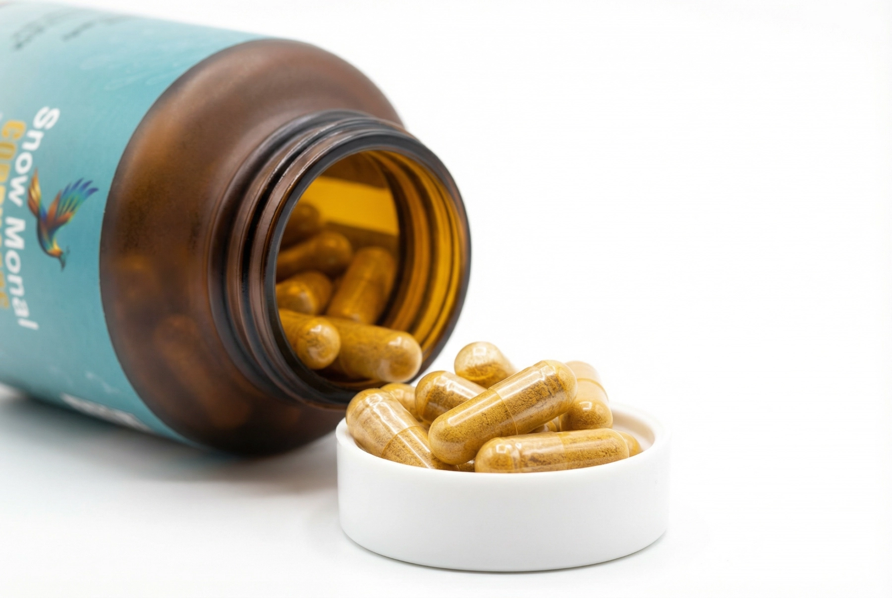 Snow Monal Premium capsules close-up detail